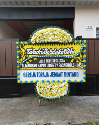 Papan Bunga Duka di Sirnasari