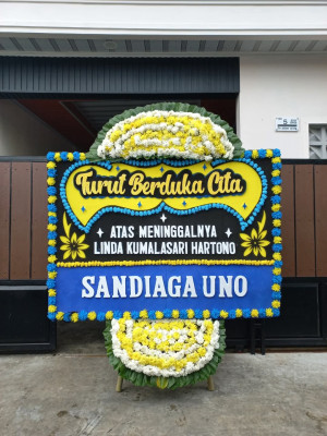 Papan Bunga Duka di Sirnasari