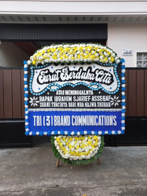 Papan Bunga Duka di Sirnasari
